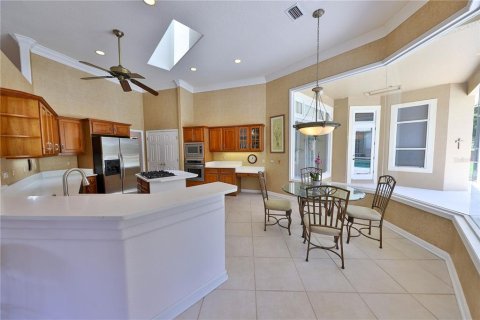 House in Lake Mary, Florida 4 bedrooms, 265.33 sq.m. № 1792659 - photo 4