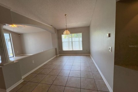 Villa ou maison à louer à Kissimmee, Floride: 4 chambres, 169.27 m2 № 2433245 - photo 6