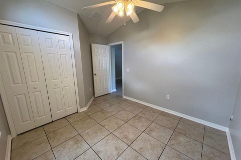 Villa ou maison à louer à Kissimmee, Floride: 4 chambres, 169.27 m2 № 2433245 - photo 22