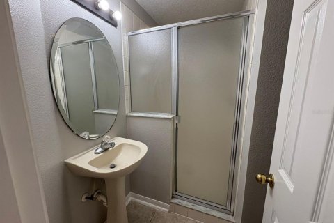 Villa ou maison à louer à Kissimmee, Floride: 4 chambres, 169.27 m2 № 2433245 - photo 26