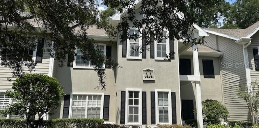 Condominio en Gainesville, Florida, 2 dormitorios № 1910131