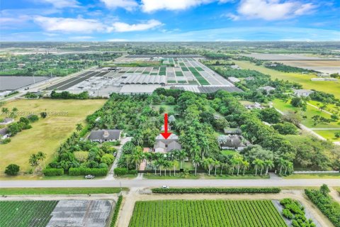 Villa ou maison à vendre à Miami, Floride: 5 chambres, 324.6 m2 № 1975973 - photo 6