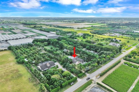 Villa ou maison à vendre à Miami, Floride: 5 chambres, 324.6 m2 № 1975973 - photo 8