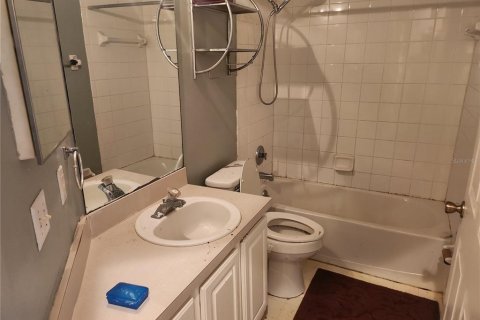 Condo in Altamonte Springs, Florida, 3 bedrooms  № 1848209 - photo 8