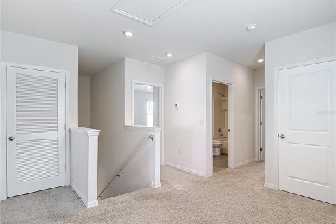 Casa en venta en San Antonio, Florida, 4 dormitorios, 209.96 m2 № 1912567 - foto 26