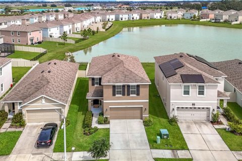 Casa en venta en San Antonio, Florida, 4 dormitorios, 209.96 m2 № 1912567 - foto 2