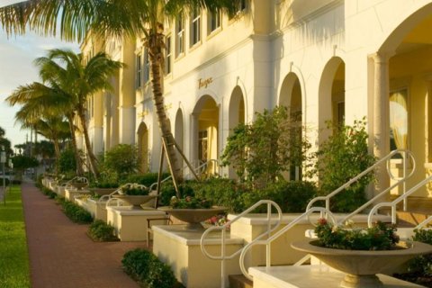 Condo in Vero Beach, Florida, 2 bedrooms № 2173500 - photo 23