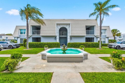 Condo in Vero Beach, Florida, 2 bedrooms № 2173500 - photo 2