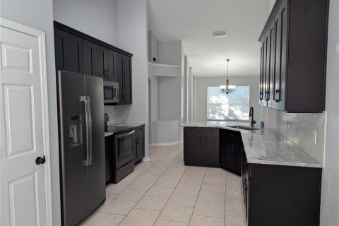 Villa ou maison à vendre à Riverview, Floride: 3 chambres, 169.27 m2 № 2431148 - photo 2