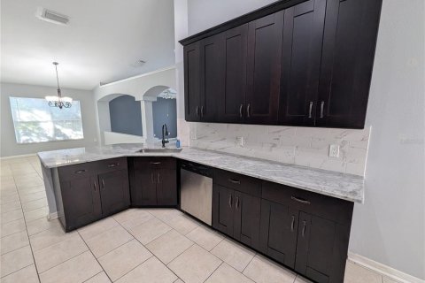 Villa ou maison à vendre à Riverview, Floride: 3 chambres, 169.27 m2 № 2431148 - photo 3