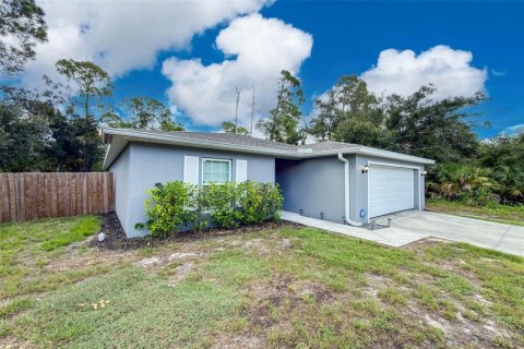 Villa ou maison à vendre à Port Charlotte, Floride: 4 chambres, 171.13 m2 № 2308345 - photo 14