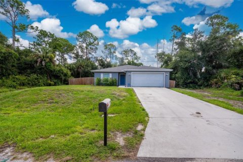 Villa ou maison à vendre à Port Charlotte, Floride: 4 chambres, 171.13 m2 № 2308345 - photo 12