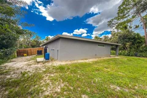 Villa ou maison à vendre à Port Charlotte, Floride: 4 chambres, 171.13 m2 № 2308345 - photo 22