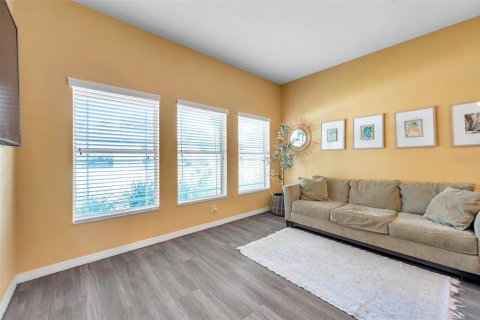 Villa ou maison à vendre à New Port Richey, Floride: 4 chambres, 246.66 m2 № 1640849 - photo 8