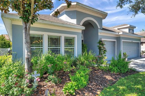 Villa ou maison à vendre à New Port Richey, Floride: 4 chambres, 246.66 m2 № 1640849 - photo 4