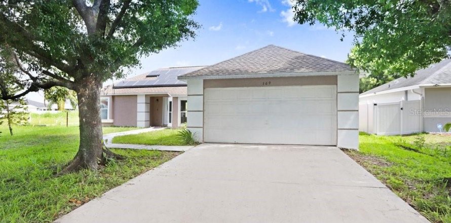 House in Kissimmee, Florida 3 bedrooms, 137.59 sq.m. № 1793343