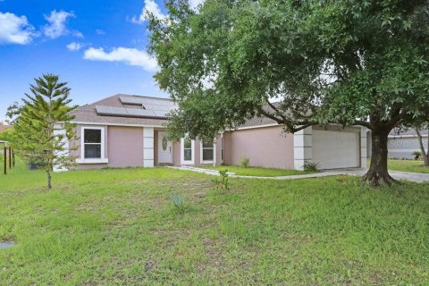 House in Kissimmee, Florida 3 bedrooms, 137.59 sq.m. № 1793343 - photo 3