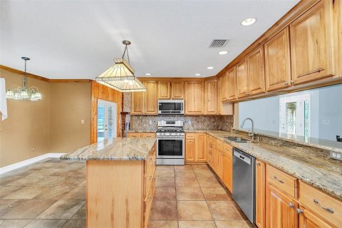 Casa en venta en Kissimmee, Florida, 4 dormitorios, 272.39 m2 № 1366275 - foto 3