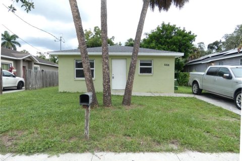 Casa en Sarasota, Florida 3 dormitorios, 90.58 m2 № 2381178