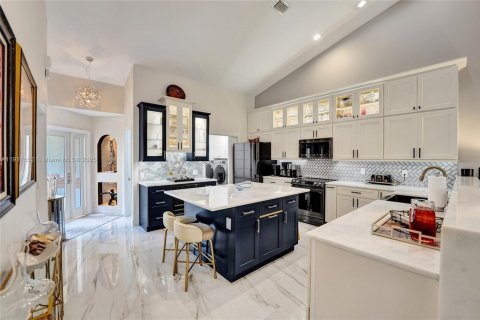 Casa en venta en Pompano Beach, Florida, 3 dormitorios, 182.18 m2 № 1974030 - foto 9