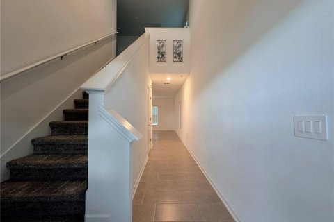 Villa ou maison à louer à Davenport, Floride: 4 chambres, 189.61 m2 № 1873368 - photo 2