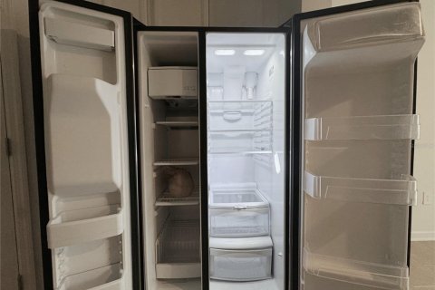 Снять в аренду виллу или дом в Дэвенпорт, Флорида 4 спальни, 189.61м2, № 1873368 - фото 16