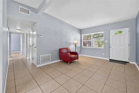 Villa ou maison à louer à Orlando, Floride: 3 chambres, 108.14 m2 № 1902956 - photo 13