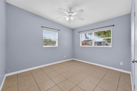 Villa ou maison à louer à Orlando, Floride: 3 chambres, 108.14 m2 № 1902956 - photo 30