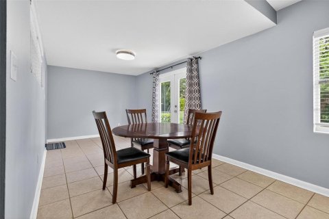 Villa ou maison à louer à Orlando, Floride: 3 chambres, 108.14 m2 № 1902956 - photo 24