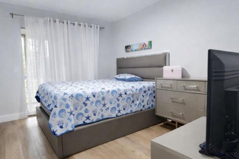 Condominio en alquiler en Deerfield Beach, Florida, 2 dormitorios, 76.18 m2 № 2246797 - foto 16