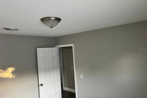 Villa ou maison à vendre à Kissimmee, Floride: 4 chambres, 164.9 m2 № 2144071 - photo 19