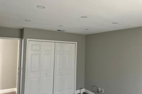 Villa ou maison à vendre à Kissimmee, Floride: 4 chambres, 164.9 m2 № 2144071 - photo 20