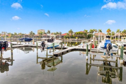 Villa ou maison à vendre à Palmetto, Floride: 3 chambres, 244.7 m2 № 2149720 - photo 12