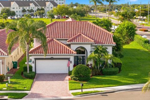 Villa ou maison à vendre à Palmetto, Floride: 3 chambres, 244.7 m2 № 2149720 - photo 2