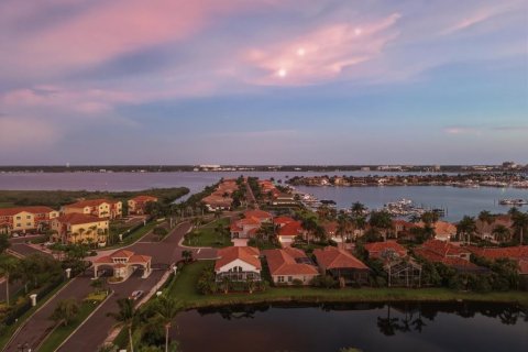 Villa ou maison à vendre à Palmetto, Floride: 3 chambres, 244.7 m2 № 2149720 - photo 8