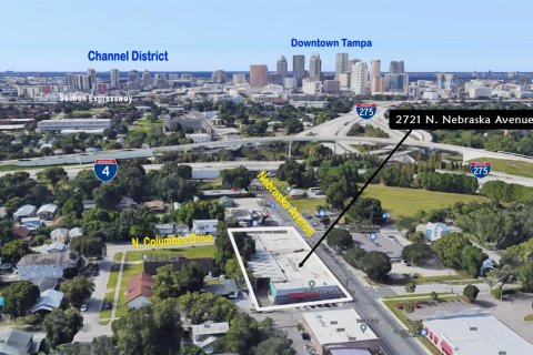 Commercial property in Tampa, Florida № 215290 - photo 2