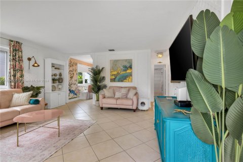 Casa en venta en Hollywood, Florida, 2 dormitorios, 80.82 m2 № 1993357 - foto 10