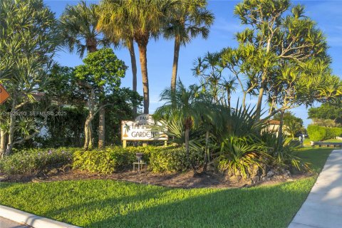 Copropriété à vendre à Tamarac, Floride: 2 chambres, 76.18 m2 № 1987596 - photo 18