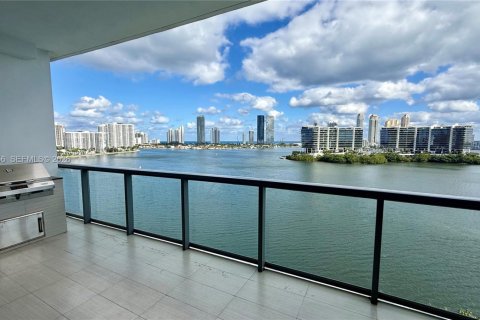 Снять в аренду кондоминиум в Авентура, Флорида 4 спальни, 305.65м2, № 2005892 - фото 7