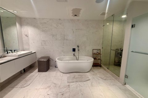 Снять в аренду кондоминиум в Авентура, Флорида 4 спальни, 305.65м2, № 2005892 - фото 11