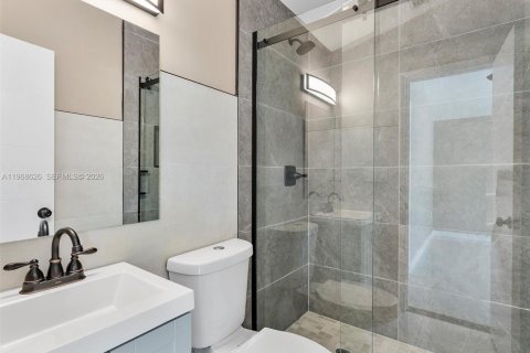 Villa ou maison à louer à Miami Beach, Floride: 3 chambres, 249.35 m2 № 2031621 - photo 16