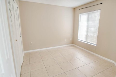 Condominio en alquiler en Orlando, Florida, 2 dormitorios, 81.2 m2 № 1910294 - foto 7