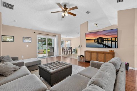 Casa en venta en Palm Coast, Florida, 3 dormitorios, 147.16 m2 № 2387658 - foto 21