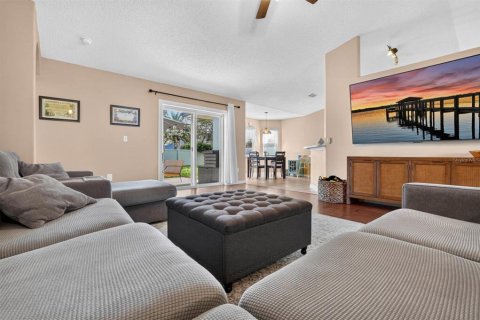 Casa en venta en Palm Coast, Florida, 3 dormitorios, 147.16 m2 № 2387658 - foto 4