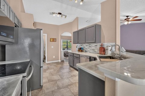 Casa en venta en Palm Coast, Florida, 3 dormitorios, 147.16 m2 № 2387658 - foto 3