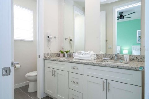 Touwnhouse à vendre à Kissimmee, Floride: 3 chambres, 142.14 m2 № 2118454 - photo 5