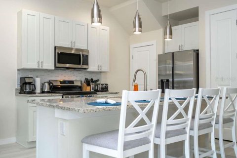 Touwnhouse à vendre à Kissimmee, Floride: 3 chambres, 142.14 m2 № 2118454 - photo 13