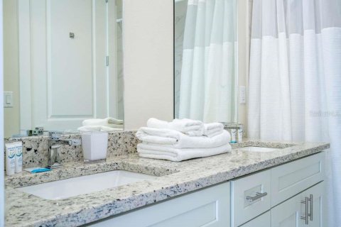 Touwnhouse à vendre à Kissimmee, Floride: 3 chambres, 142.14 m2 № 2118454 - photo 16