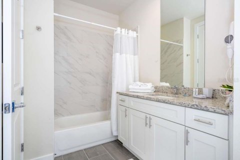 Touwnhouse à vendre à Kissimmee, Floride: 3 chambres, 142.14 m2 № 2118454 - photo 20