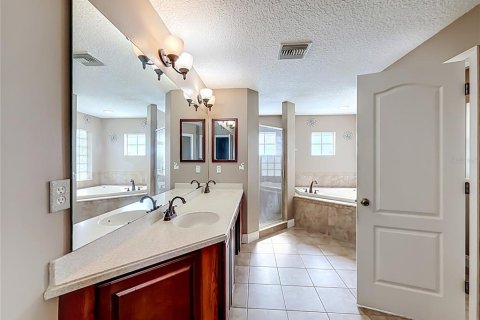 Villa ou maison à vendre à Leesburg, Floride: 4 chambres, 224.82 m2 № 2296219 - photo 25